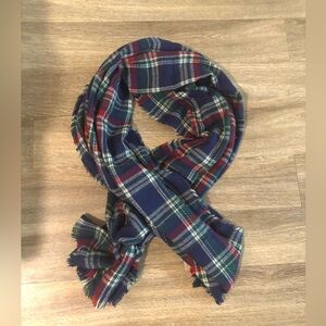 Look Plaid Tartan Scarf Wool Blend Cozy Preppy Fall Winter Frayed Edge Blanket